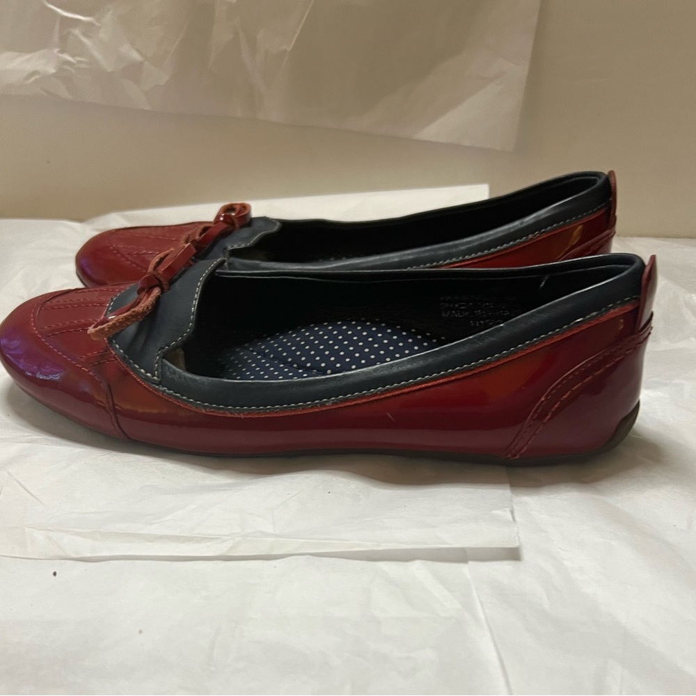 L.L. Bean Women's Coastal Rain Skimmers - Picture 3 of 16